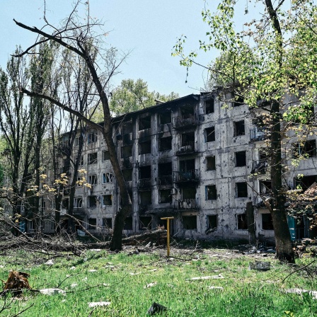 Zerstörtes Gebäude in Awdijiwka