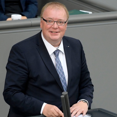 Volker Redder, FDP-Bundestagsabgeordneter aus Bremen, bei einer Rede im Bundestag.