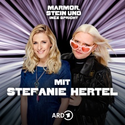 Stefanie Hertel und Inéz im Schlagerpodcast "Marmor, Stein und Inéz spricht"