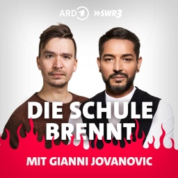 Bob Blume und Gianni Jovanovic vor Flammen