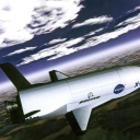 Der Mini-Shuttle X-37 im All (Illustration)