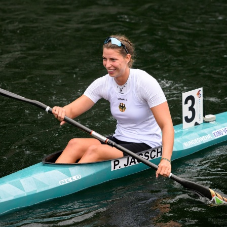 Kanutin Pauline Jagsch auf dem Weg nach Paris