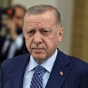 Ein Porträtbild zeigt Recep Tayyip Erdogan, Präsident der Türkei, als zu einer Zeremonie im Präsidentenpalast kommt.