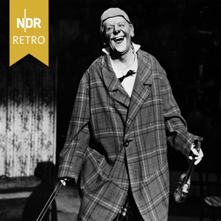 Clown Grock auf der Bühne während seines Programmes „Au Revoir Mr. Grock“, 1950er Jahre