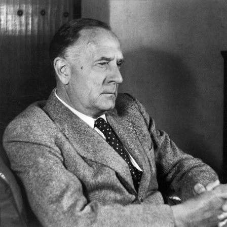 Porträt des Astronomen Edwin Hubble