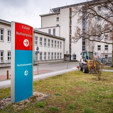 Krankenhaus in Hennigsdorf (Bild: IMAGO/Jürgen Ritter)