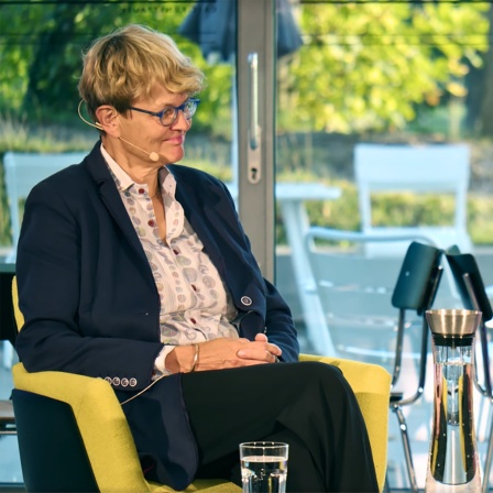 Susanne Baer und Helmut Heit bei den Weimarer Kontroversen