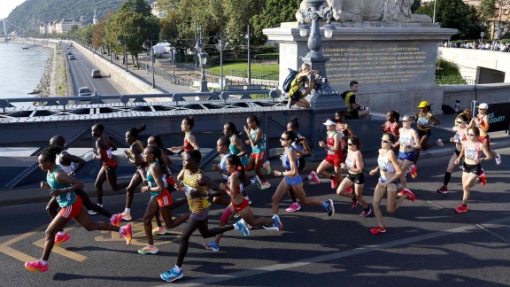 Sportschau - Marathon Der Frauen - Teil Eins Mit Dem Start