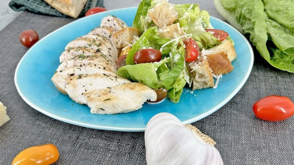 Ard-buffet - Rezept: Caesar Salad Mit Gebratener Hähnchenbrust