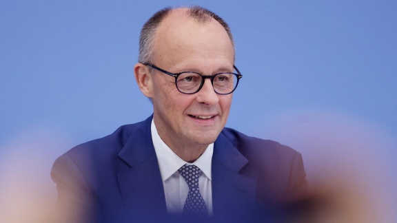 Tagesschau24 - Faktencheck Zum Sommerinterview Mit Friedrich Merz