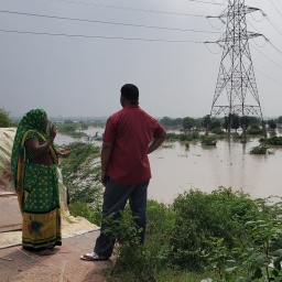 Überschwemmtes Gebiet des Yamuna-Fluss in Neu Delhi in Indien 
