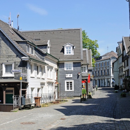 Fachwerkhäuser mit Schieferverkleidung  in Langenberg