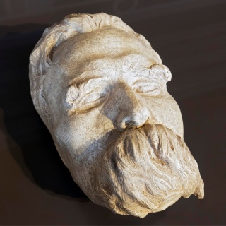 Totenmaske von Friedrich Nietzsche.