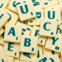 Spielklötze mit einzelnen Buchstaben