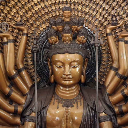 Avalokiteshvara im Kloster Lian Shan Shuang Lin in Singapur