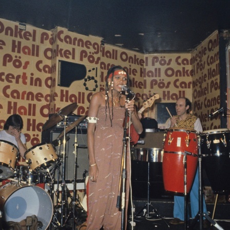 Bongi Makeba tritt 1980 in Onkel Pöls Carnegie Hall auf. (Archivbild)