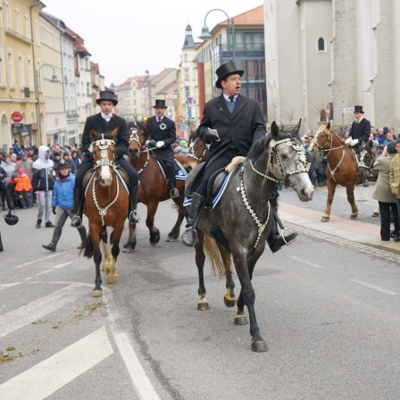 Die Tradition des Osterreitens wird in Bautzen seit vielen Jahrhunderten gepflegt. 