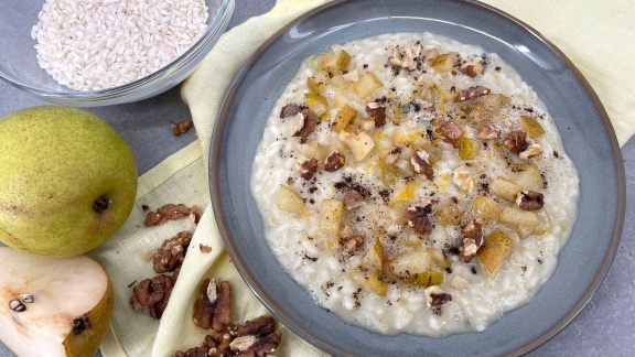 Ard-buffet - Rezept: Risotto Mit Walnüssen, Karamellisierter Birne Und Taleggio
