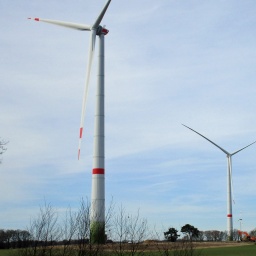 Windräder in Thomasburg