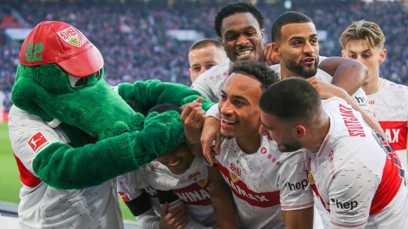 Sportschau Bundesliga - Der Vfb Stuttgart Führt Leipzig Im Topspiel Vor