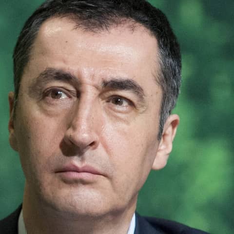 Grünenpolitiker Cem Özdemir ist mit Corona infiziert