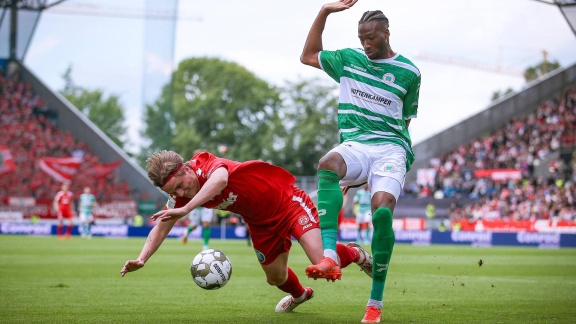 Sportschau - Rot-weiß Oberhausen Gegen Rot-weiss Essen Im Re-live