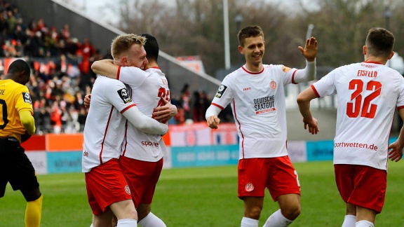 Sportschau - Rot-weiss Essen Gelingt Wichtiger Heimsieg