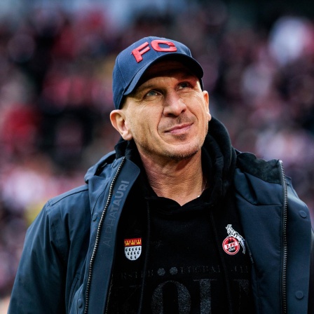 Kölns Gerhard Struber betritt das Stadion