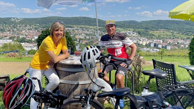 In Weil am Rhein, ist Annette Krause mit einem Millionär verabredet: Ein Kilometer-Millionär auf dem Fahrrad, Armando Basile.