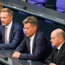 Innenministerin Nancy Faeser, Finanzminister Christian Lindner, Wirtschaftsminister Robert Habeck und Bundeskanzler Olaf Scholz (v.l.n.r.) im Bundestag.