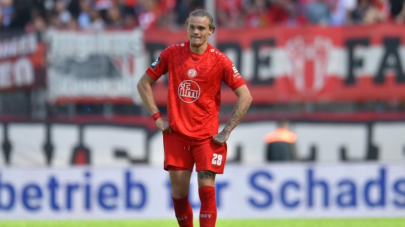 Sportschau 3. Liga - Essen Chancenlos Gegen Abgebrühte Saarbrücker