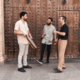 Das Ali Doğan Gönültaş Trio aus der Türkei