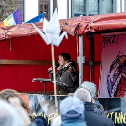 Margot Käßmann bei einer Kundgebung der Aktion "Stoppt das Töten"