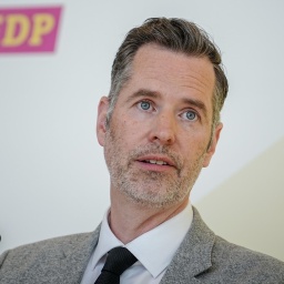 FDP-Fraktionschef verteidigt 12-Punkte-Plan und kritisiert Markus Söder