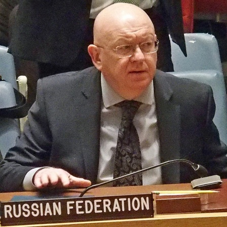 Der russische Botschafter bei den Vereinten Nationen, Wassili Nebensja, spricht während der Sitzung des Sicherheitsrates im Hauptquartier der Vereinten Nationen in New York (USA).