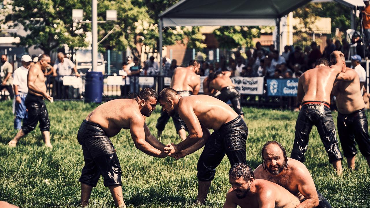 Europamagazin: Türkei: Die Ölringer von Edirne | ARD Mediathek