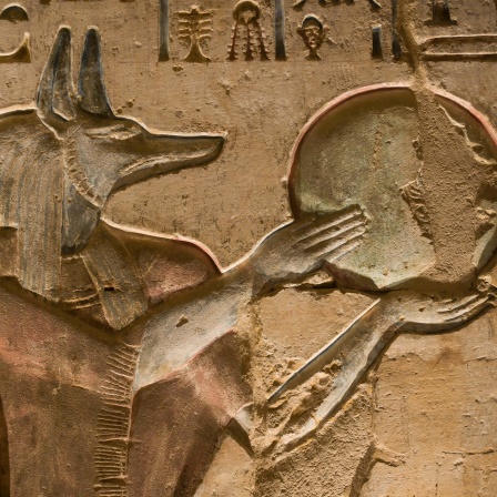 Der Gott Anubis, Hathor-Tempel, Deir el-Medina, Theben-West, Ägypten