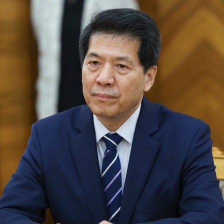Der chinesische Top-Diplomat Li Hui bei einem Treffen in Moskau.