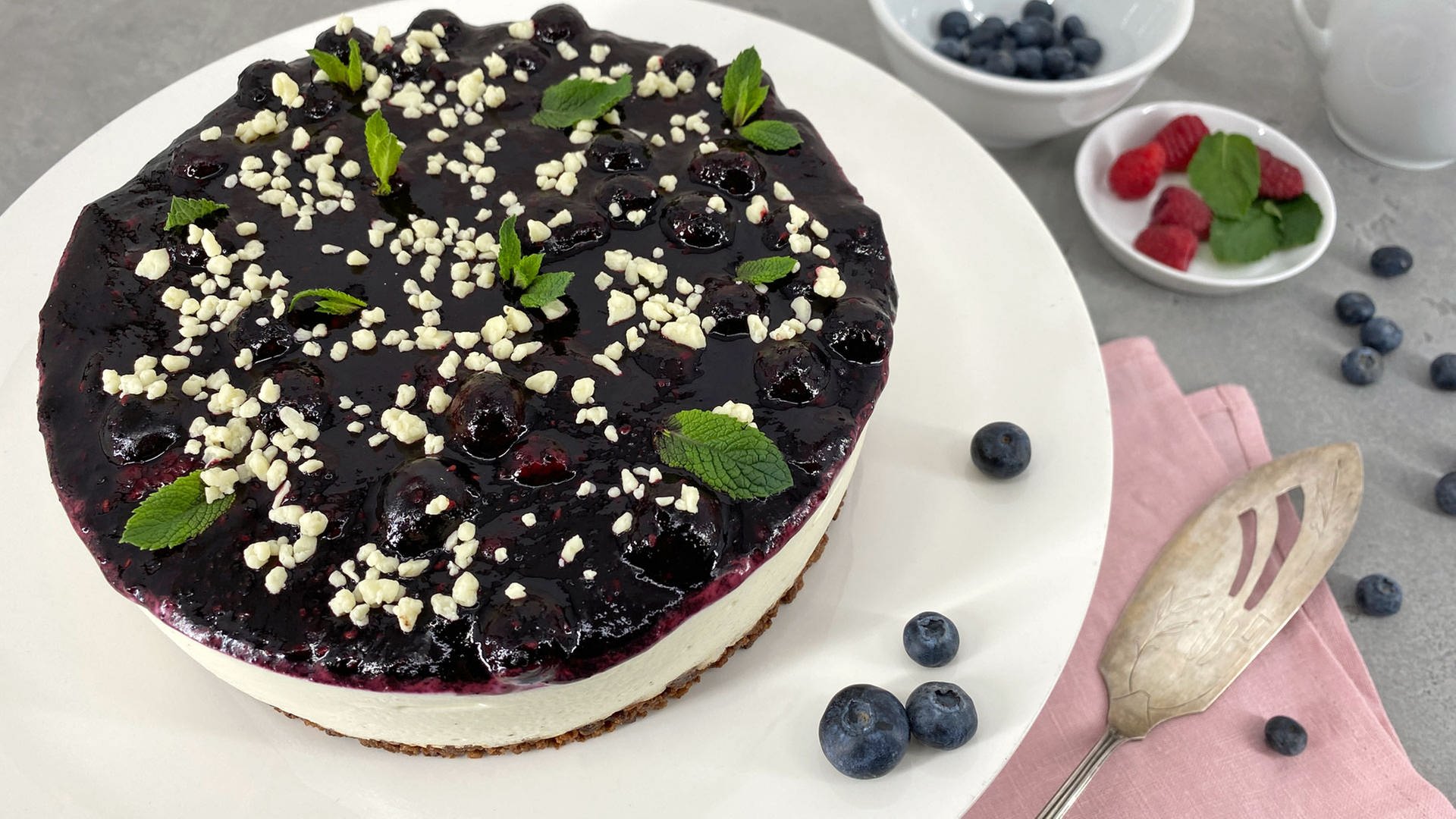 Kaffee oder Tee Rezept Sommerlicher QuarkMascarponeKuchen mit