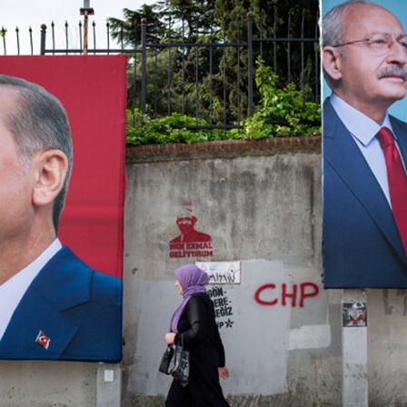 Wahlplakate des amtierenden türkischen Präsidenten Recep Tayyip Erdoğan und seines Herausforderers Kemal Kılıçdaroğlu (CHP) in Istanbul, Anfang Mai 2023
