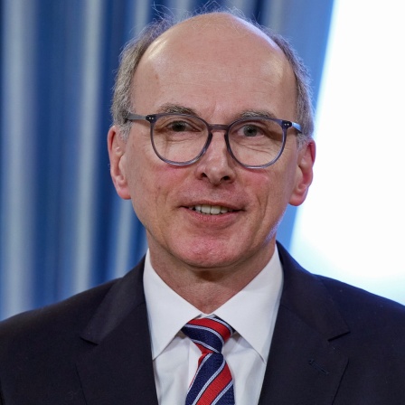 Axel Rahmel, Vorstand Deutsche Stiftung Organtransplantation, im Porträt.