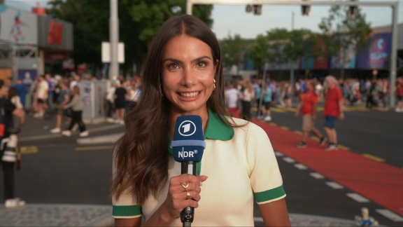 Coverbild Deutschland / Giulia Gwinn