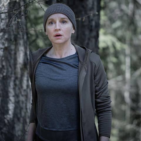 Lucia (Brigitte Hobmeier) im Wald, Foto: BR/NDR/ORF/Primary Pictures, Wien/X-Filme Produktion GmbH, Berlin/Oliver Oppitz 