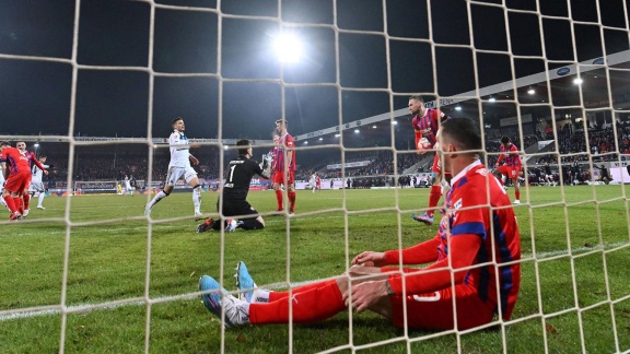 Sportschau Bundesliga - Hsv Holt Drei-tore-rückstand In Heidenheim Auf