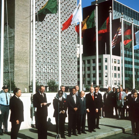 ARCHIV, New York, 19.9.1973: UN-Generalsekretär Dr. Kurt Waldheim hält eine Rede vor den Vertretern der BRD, der DDR und den Bahamas