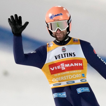 Pius Paschke nach dem Springen in Oberstdorf