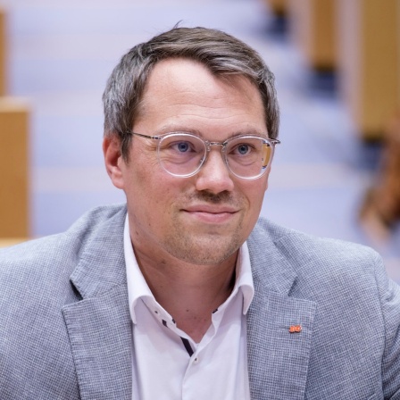 SPD-Politiker Tiemo Wölken bei einer Ausschusssitzung des Europäischen Parlaments.