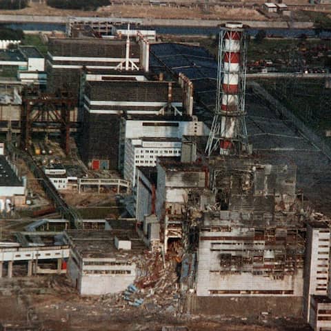 Blick auf den zerstörten Reaktorblock 4 des Atomkraftwerks Tschernobyl