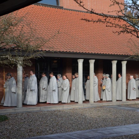 Nonne auf Zeit - Projekt Freiwilliges Ordensjahr