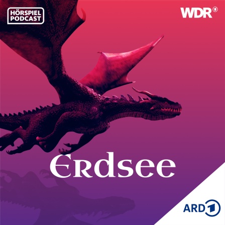Cover des WDR Hörspiel-Podcasts "Erdsee": Ein Drache fliegt durchs Bild.